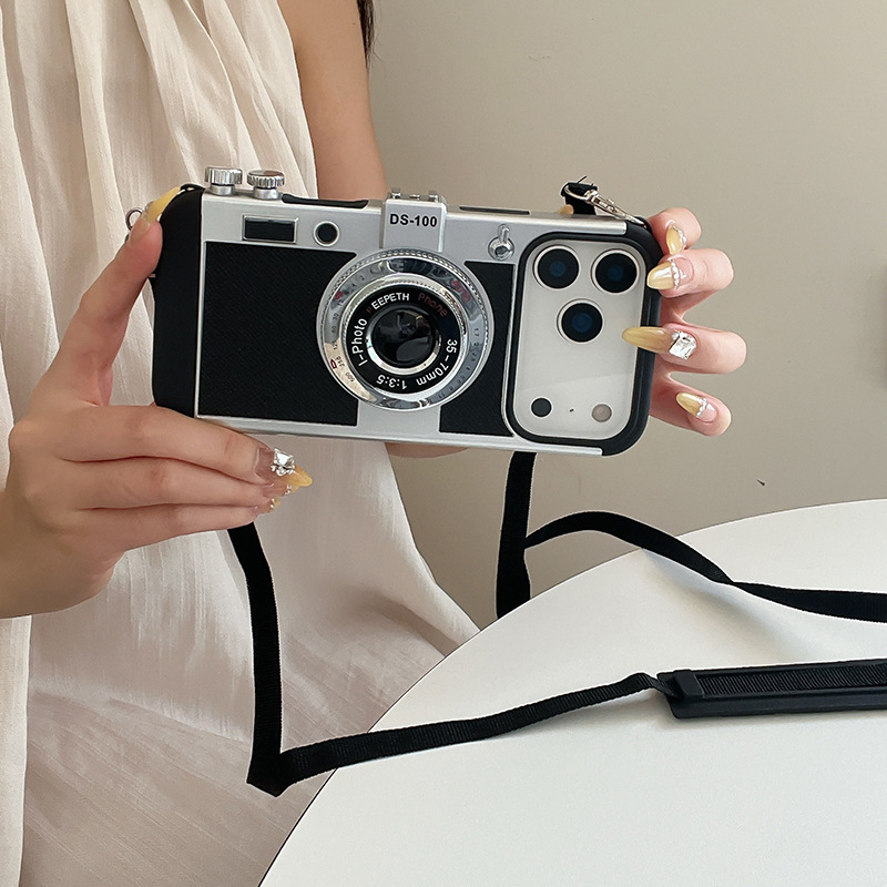 Vintage Item - Emily in Paris Vintage Kamera Tasarımlı