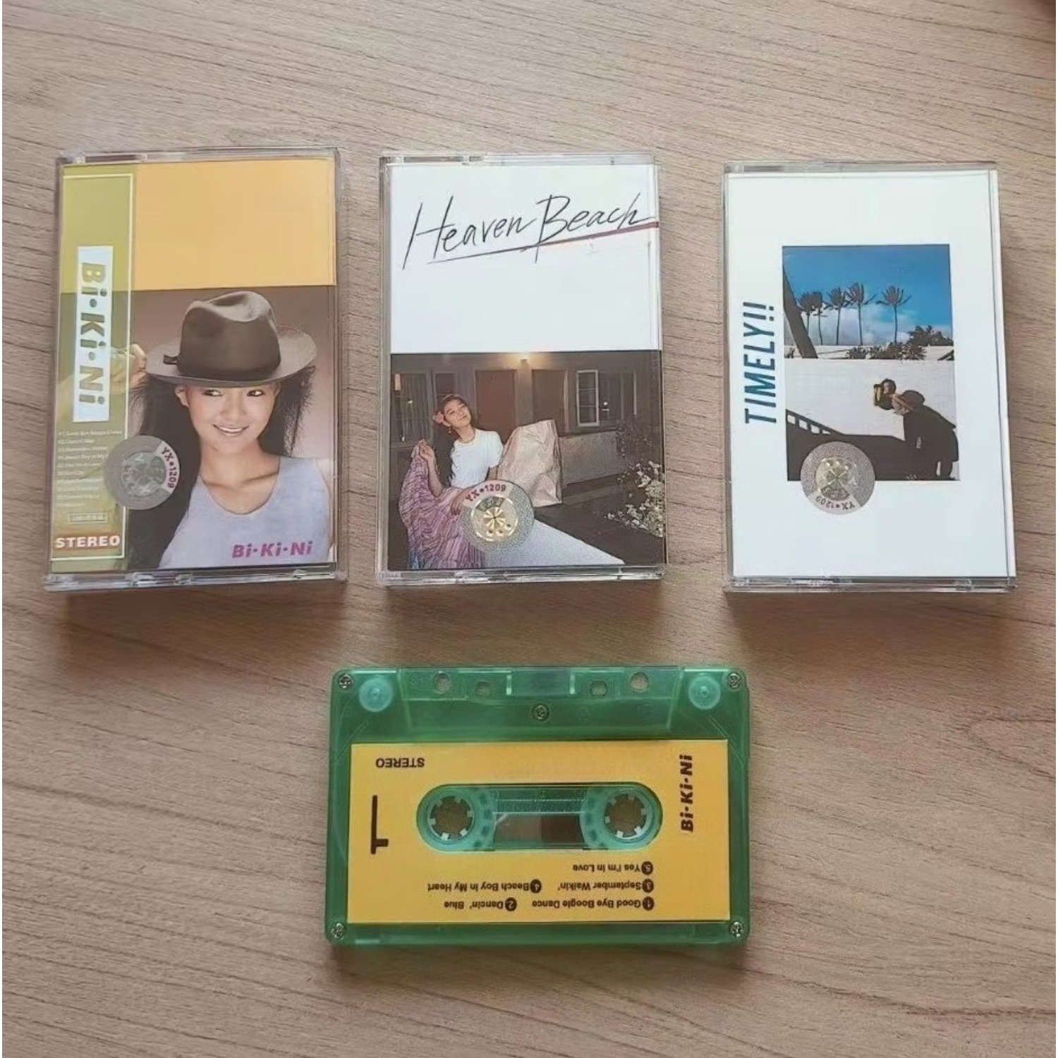 Vintage Collectibles & More Llc Photos - Retro-Japon Urban-Pop Müzik Kaseti Neşeli Vintage-Vokal